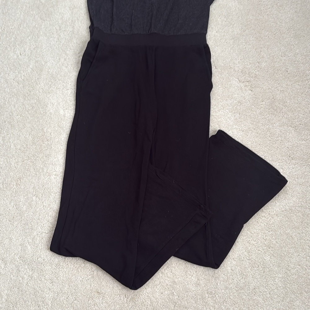 Jumpsuit - Picture 2 of 6